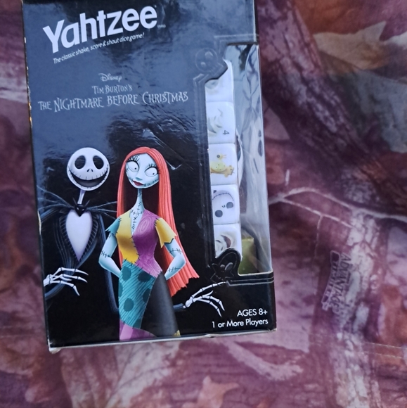 Nightmare before Christmas Jack skellington yahtzee game - Picture 4 of 5